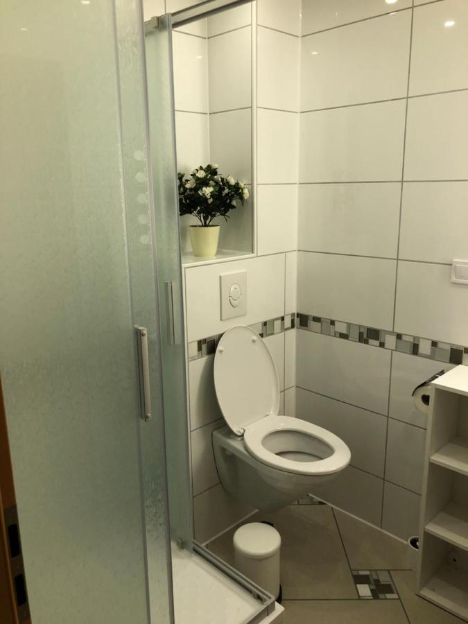 Room 4 You Düsseldorf Dış mekan fotoğraf